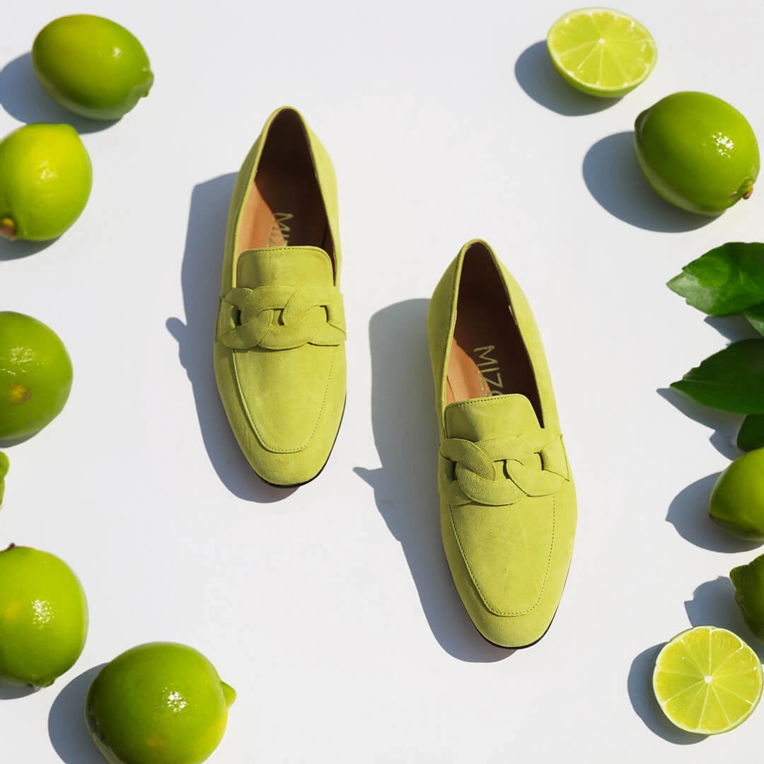 *UK size 2 - AAYWO - green suede, 1.5cm heels