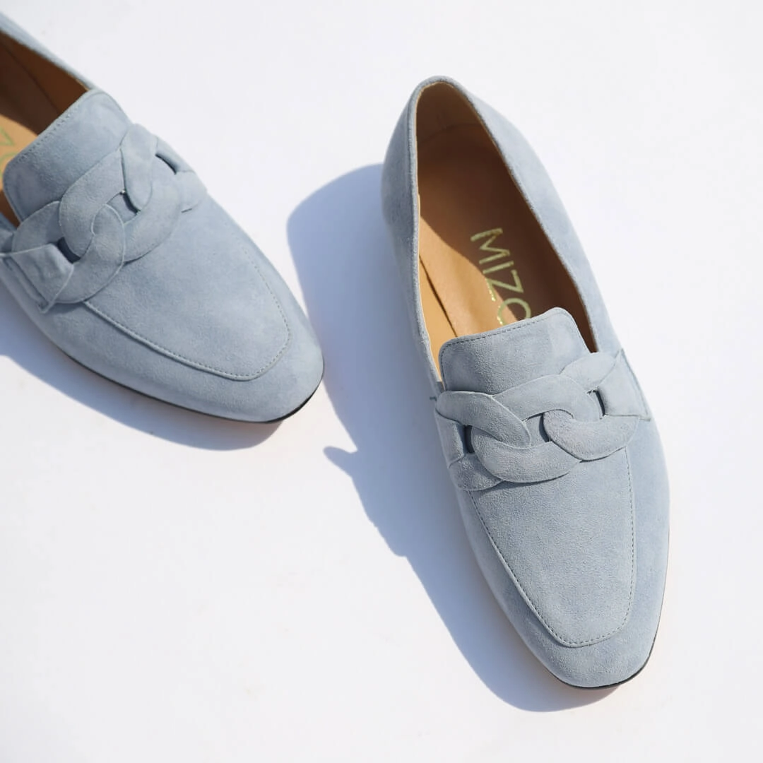 *UK size 2 - AAYWO - green suede, 1.5cm heels