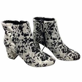 Boots Ankle Heels By Xoxo  Size: 6.5