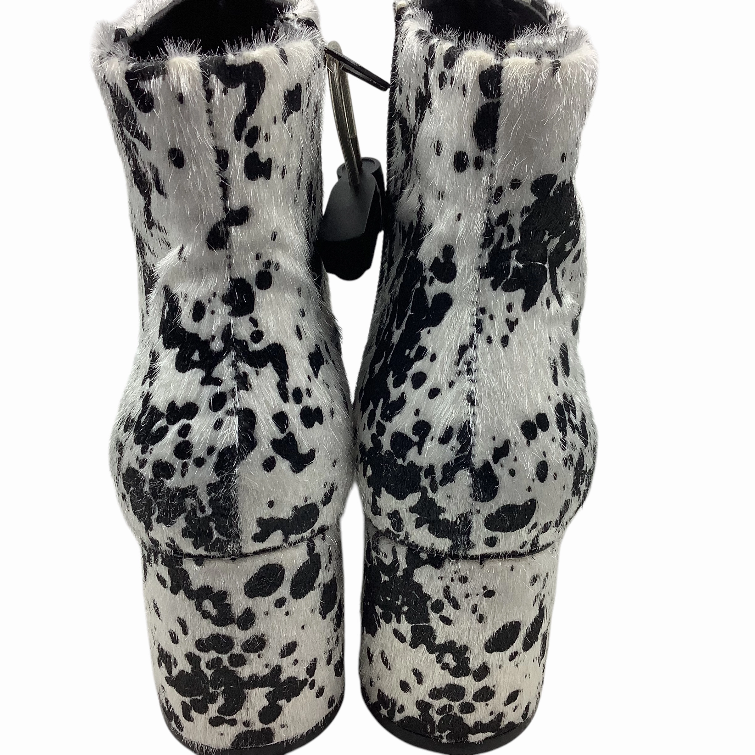 Boots Ankle Heels By Xoxo  Size: 6.5