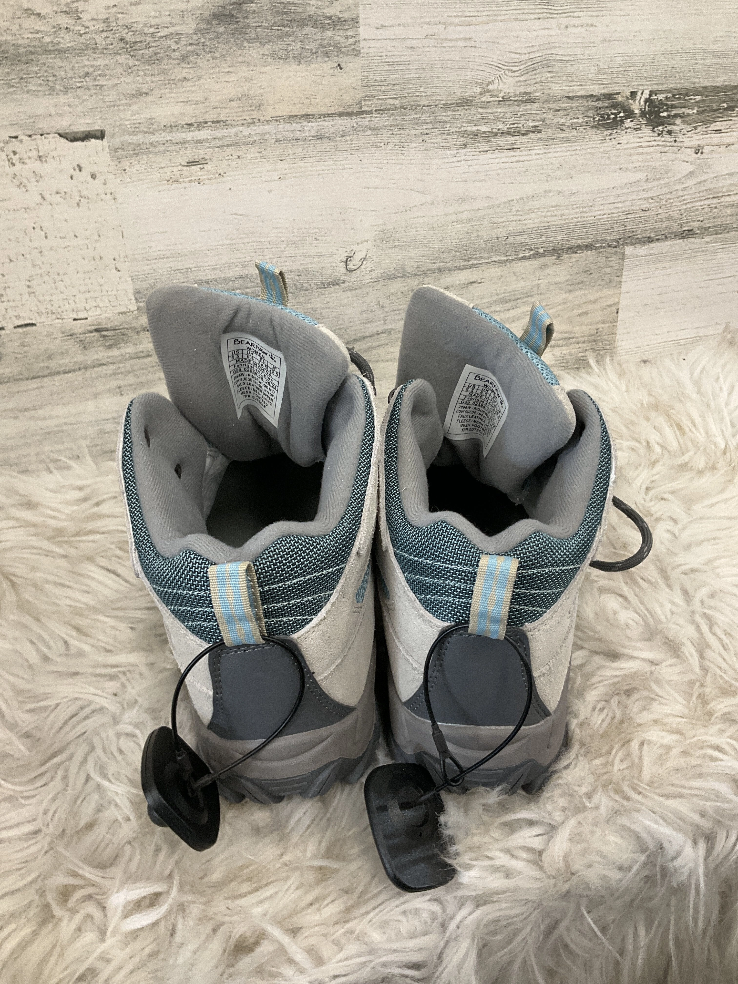 Boots Hiking By Bearpaw  Size: 8.5