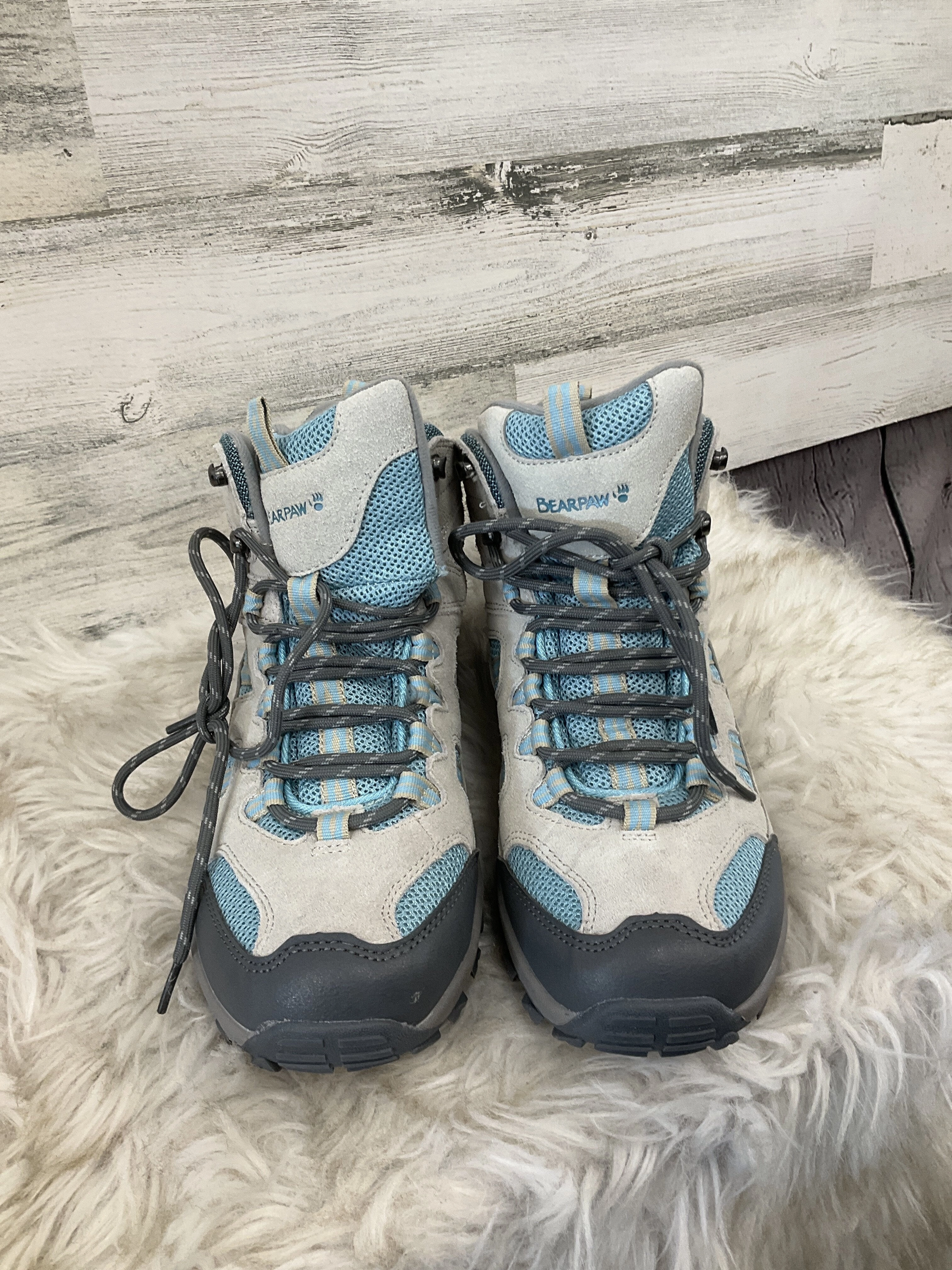 Boots Hiking By Bearpaw  Size: 8.5