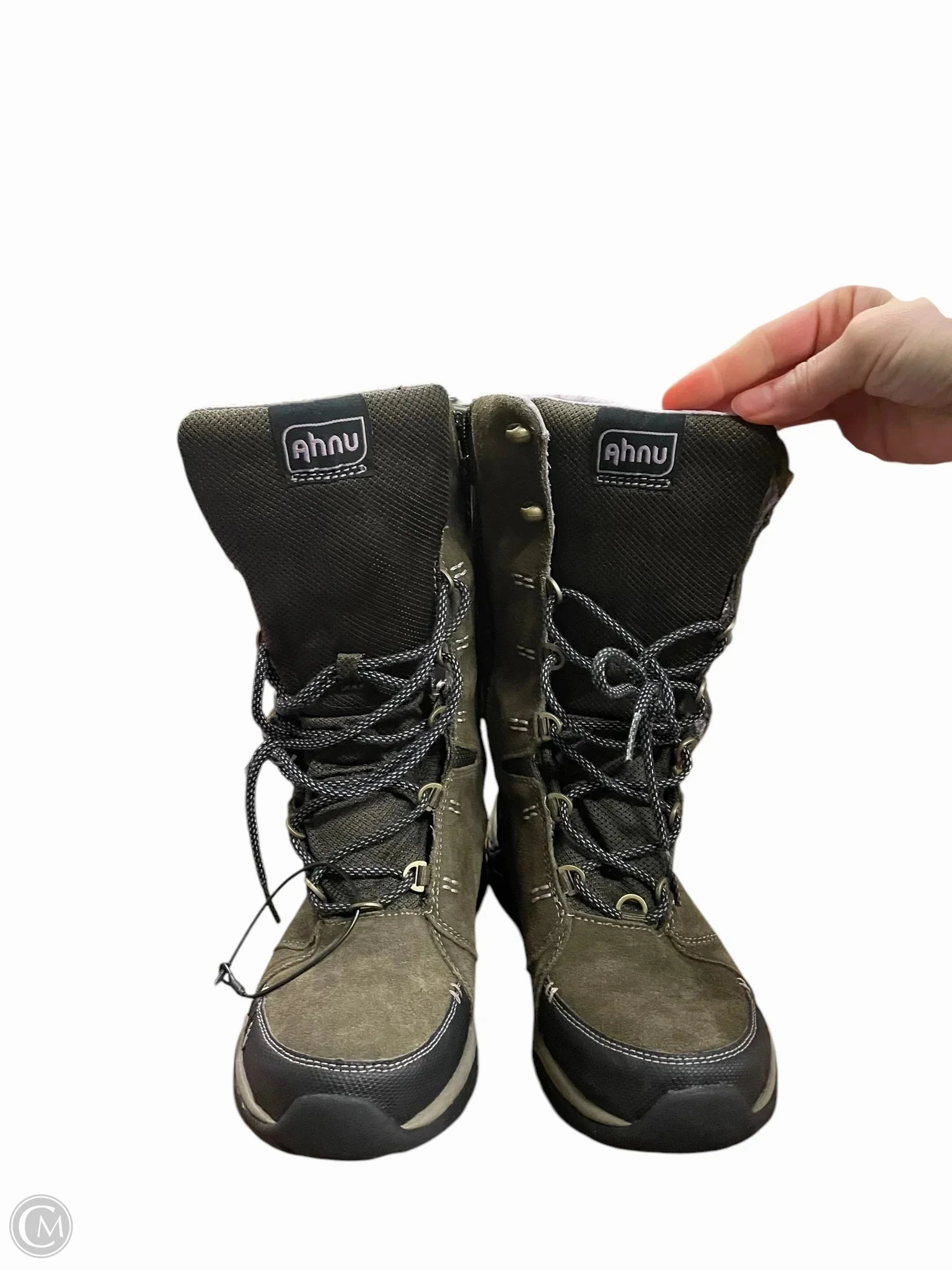 Boots Hiking By Clothes Mentor In Green, Size: 7.5