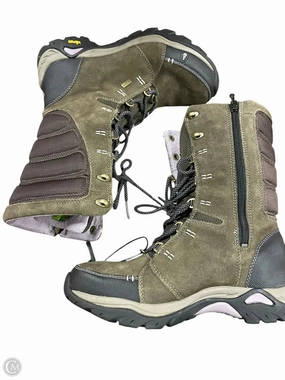 Boots Hiking By Clothes Mentor In Green, Size: 7.5
