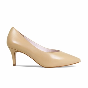 Carmen: Sand Leather