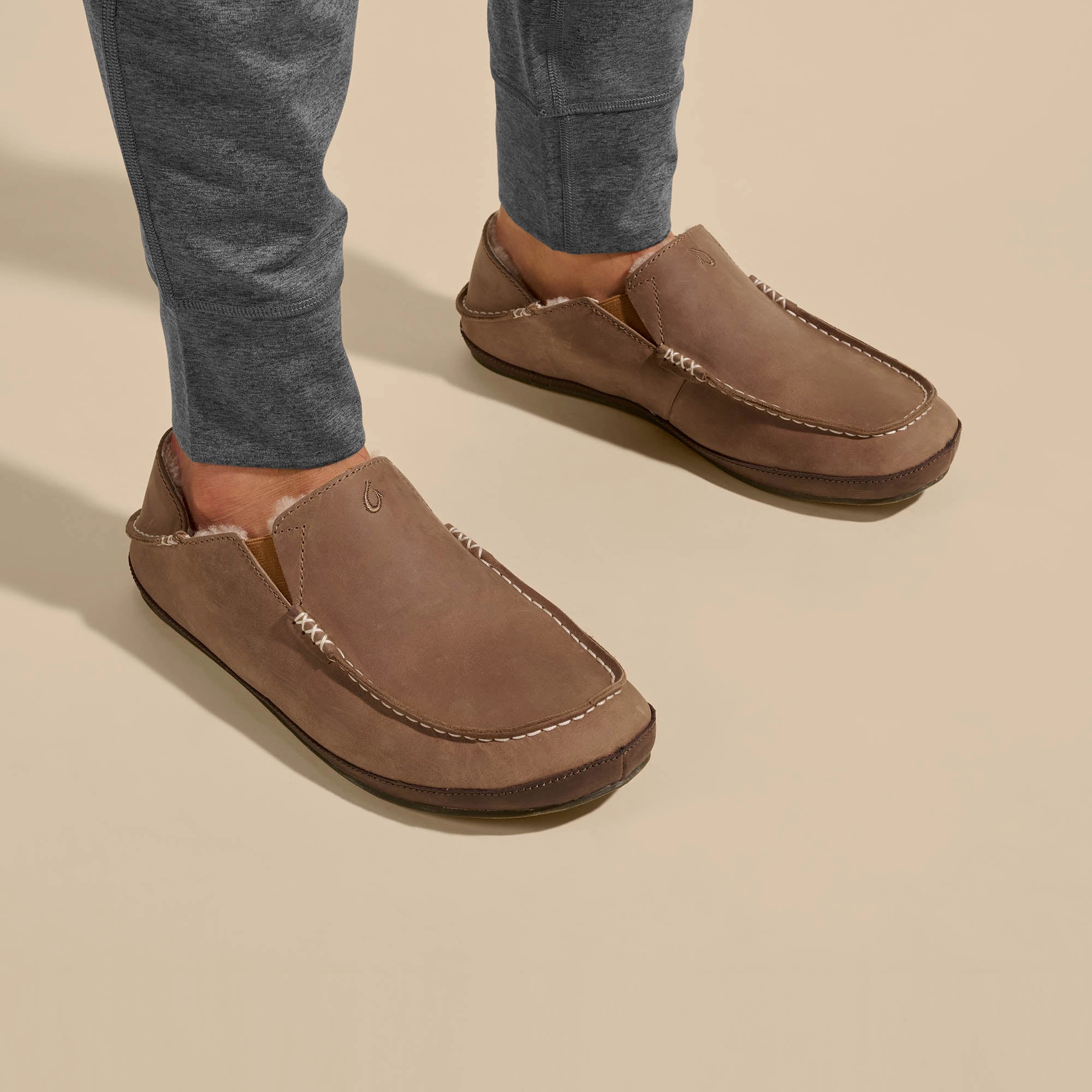 Moloā Slipper - Toffee / Dark Wood
