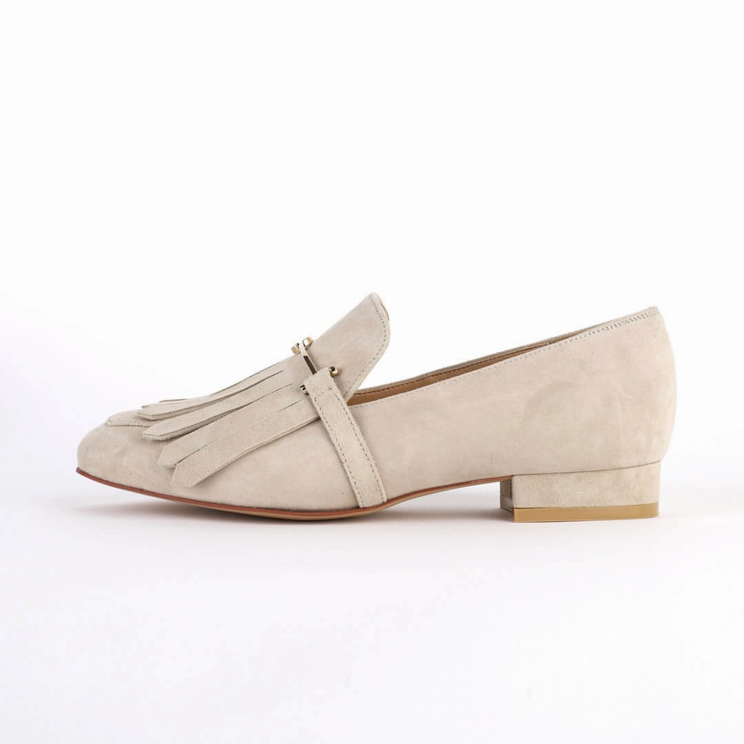 NAOMI - leather tassel loafer