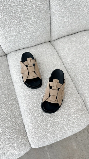 Pasquale Slides - Natural Suede