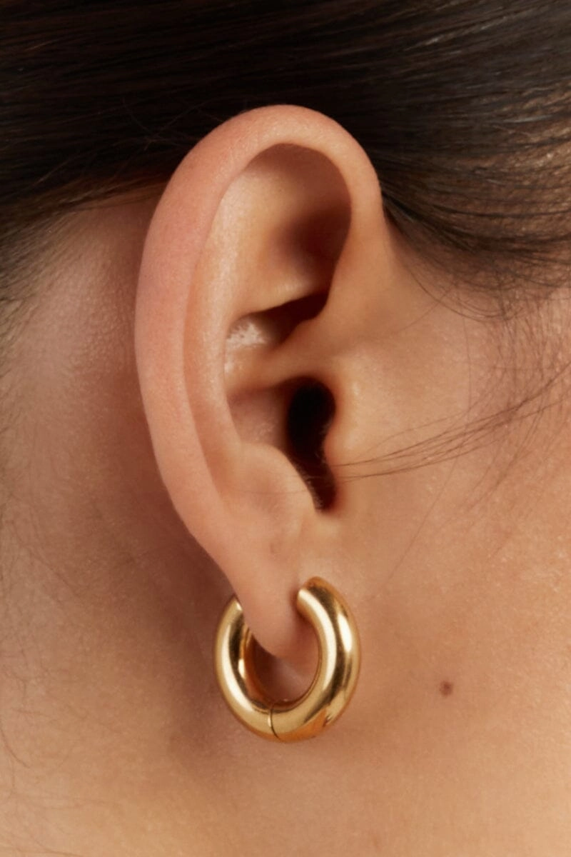 PORTER MINI MARGOT GOLD HOOP EARRINGS