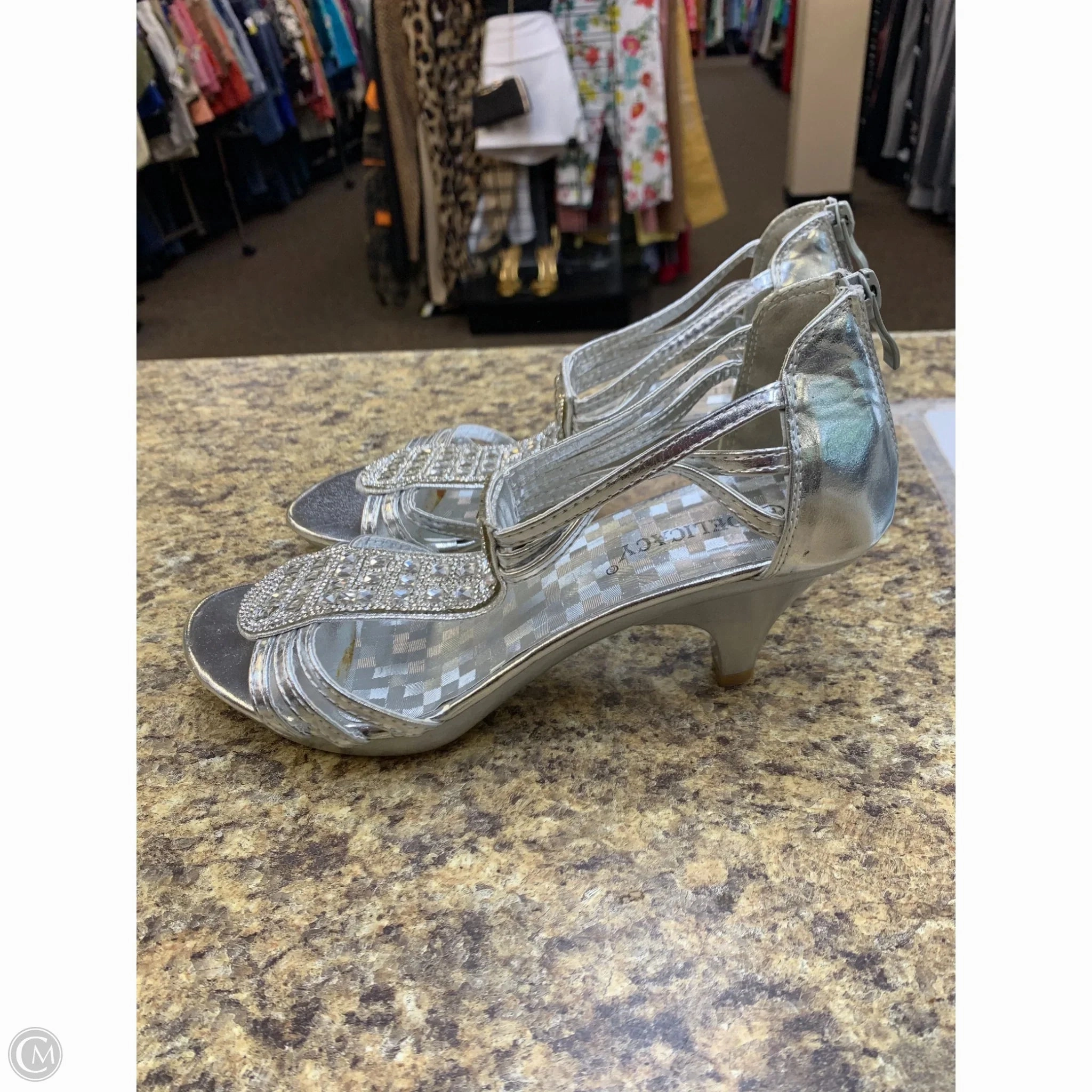 Sandals Heels Kitten By Cmf In Silver, Size: 7.5