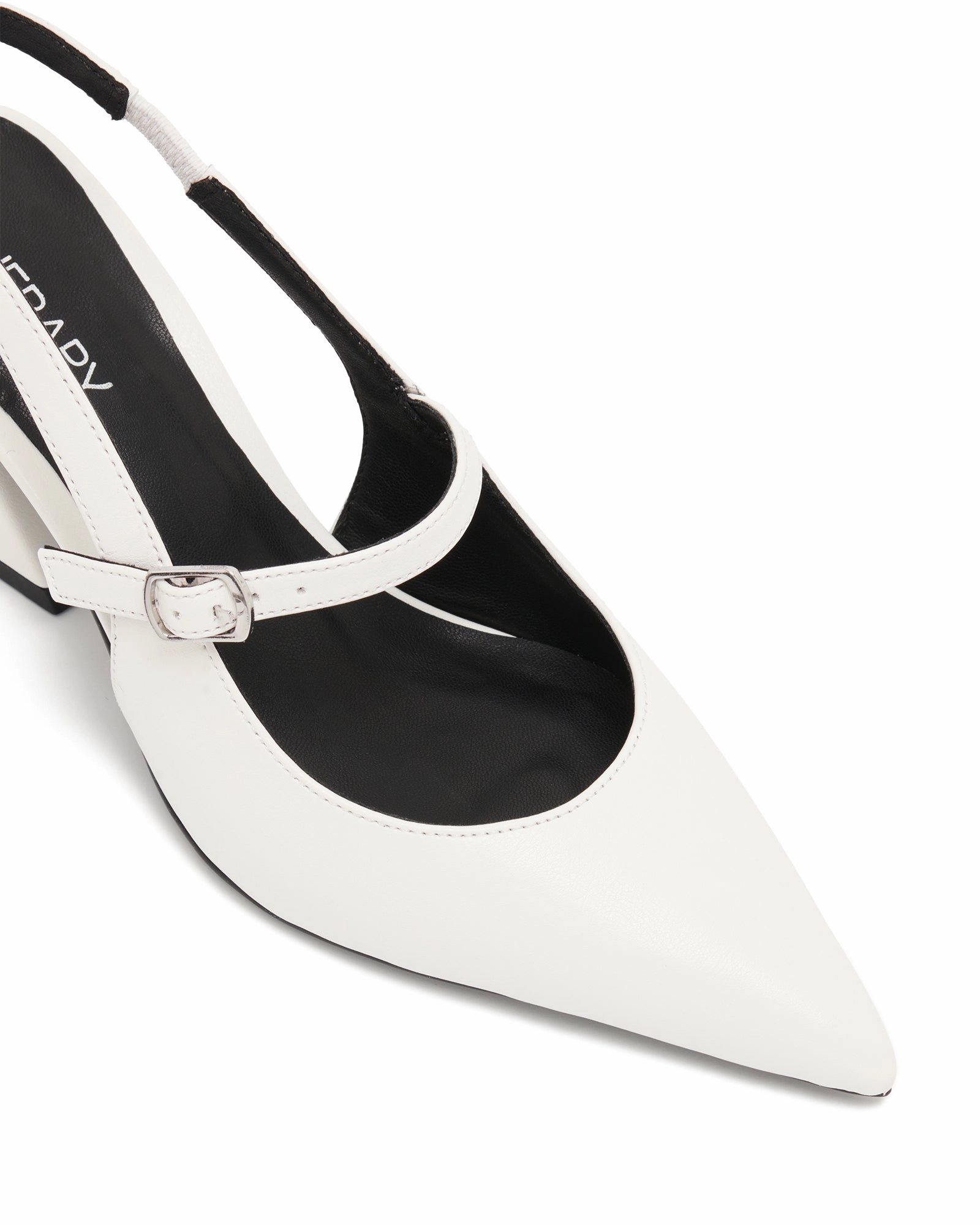 Sharp Pump White Smooth