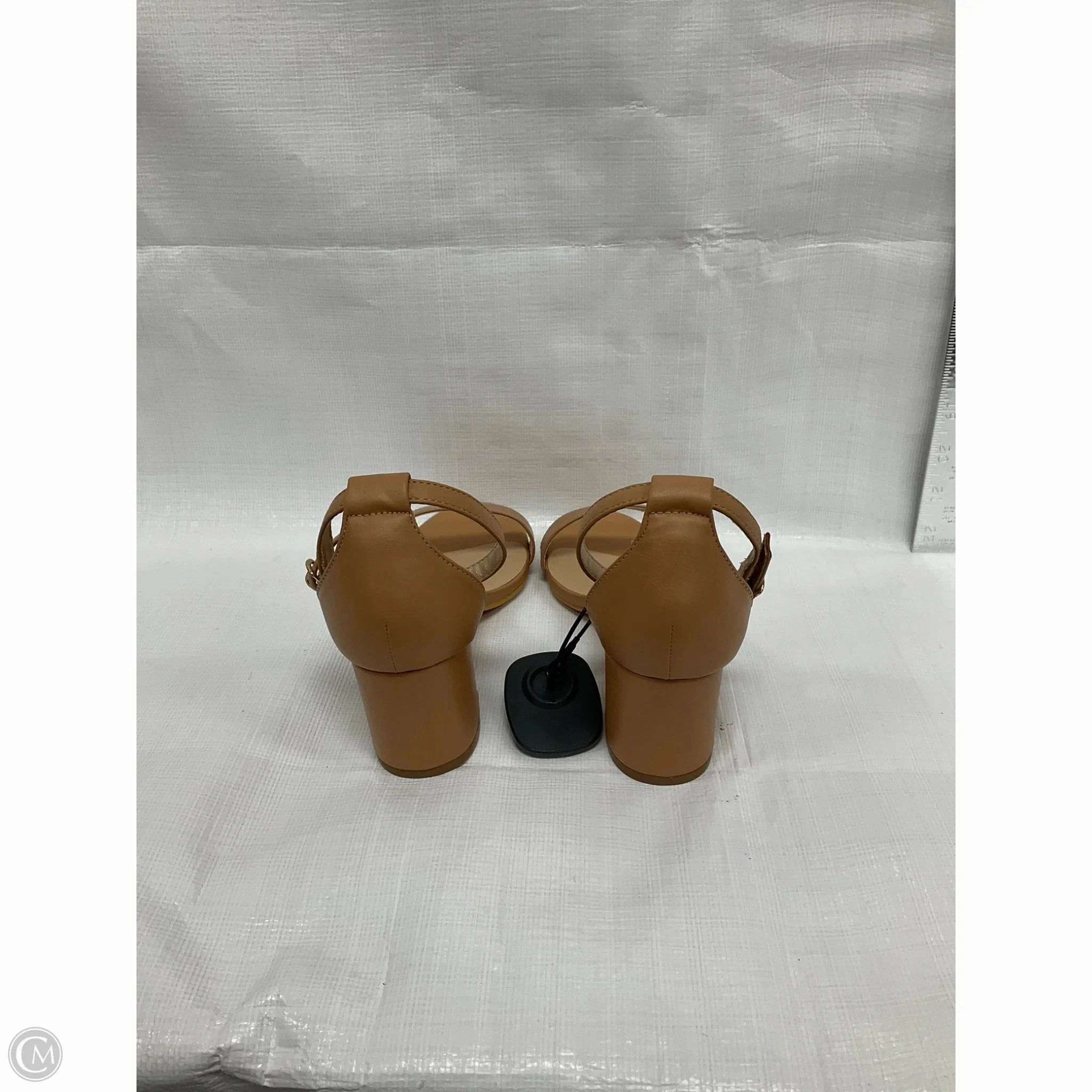 Shoes Heels Block By Clothes Mentor In Beige, Size: 6