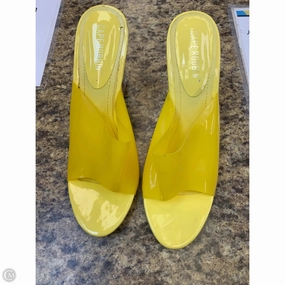 Shoes Heels Block By Clothes Mentor In Yellow, Size: 9