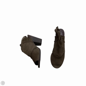 Shoes Heels Block By Naughty Monkey In Brown, Size: 8