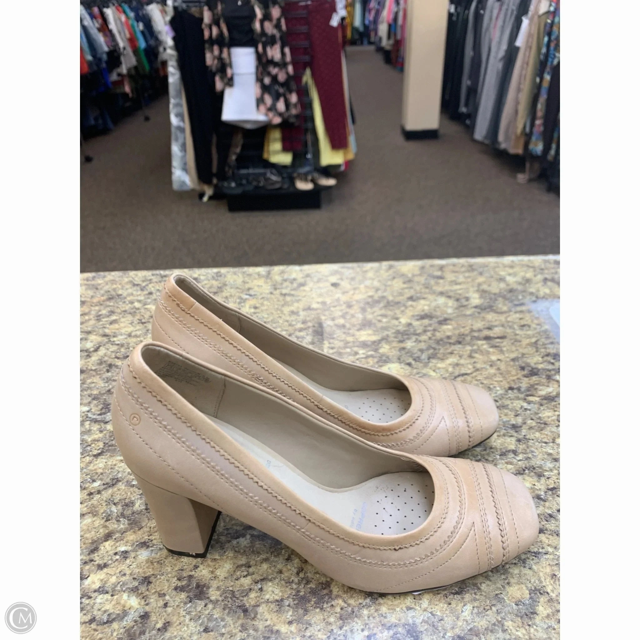 Shoes Heels Block By Rockport In Cream, Size: 7.5