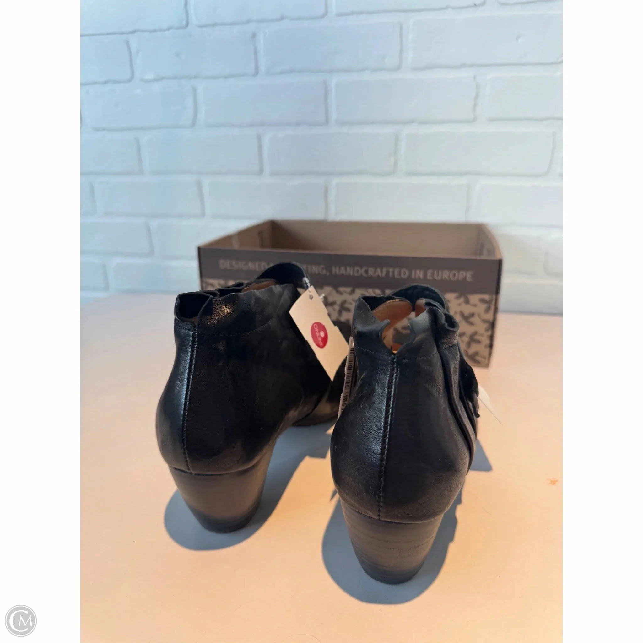 Shoes Heels Block By Think In Black, Size: 9.5
