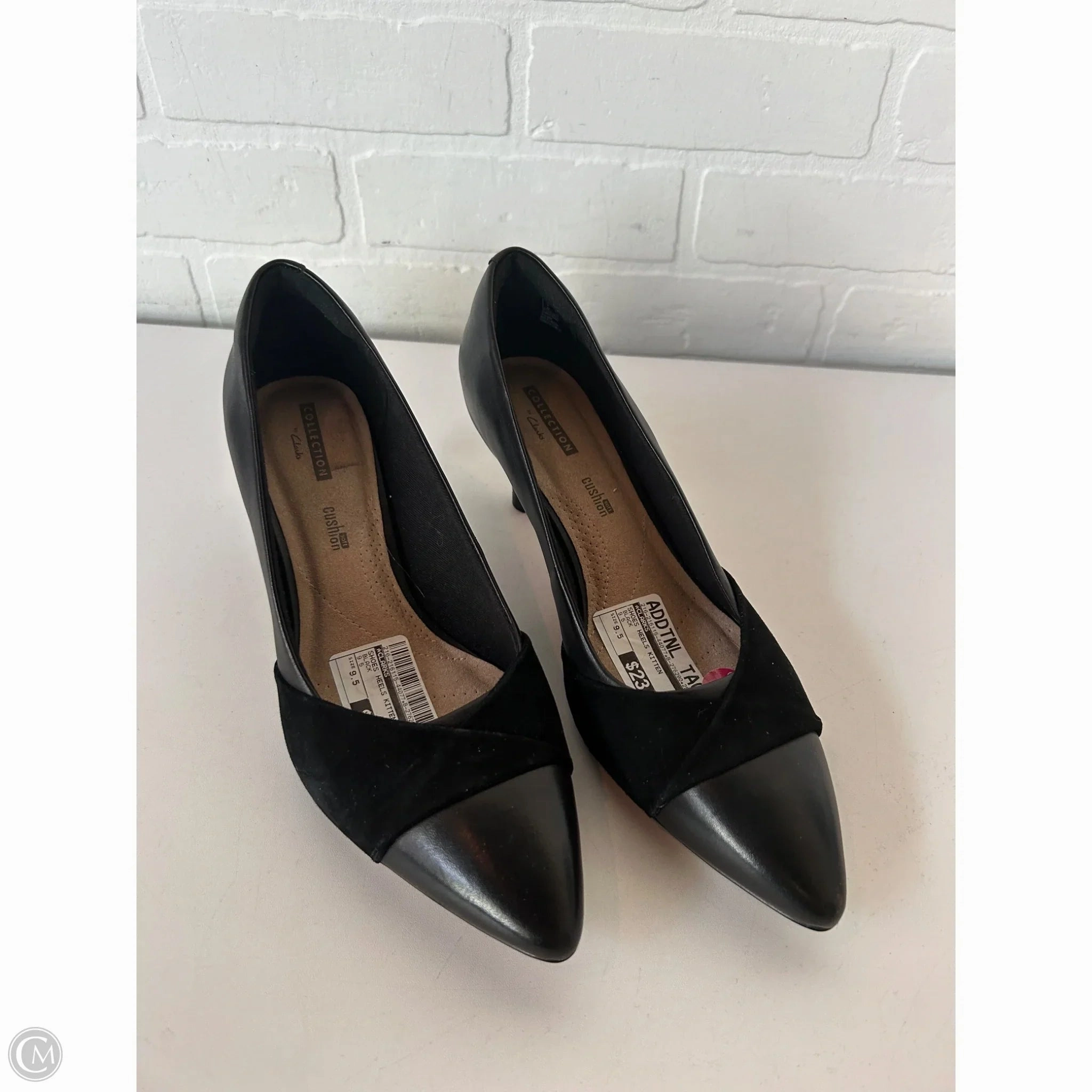 Shoes Heels Kitten By Clarks In Black, Size: 9.5