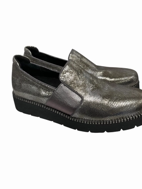 Shoes Heels Platform By Vaneli In Silver, Size: 8