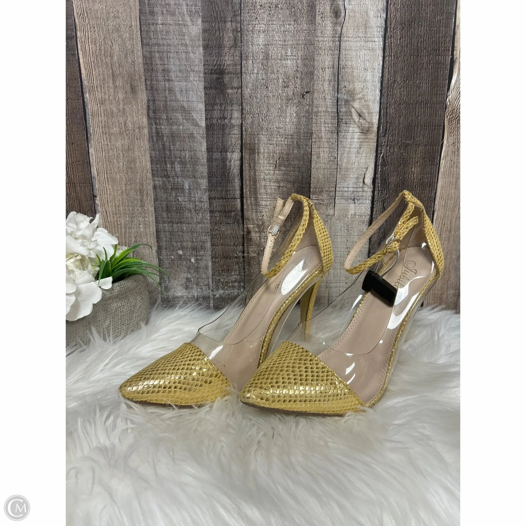 Shoes Heels Stiletto By Cme In Gold, Size: 11