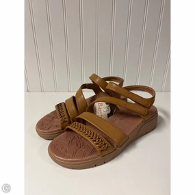 Shoes Heels Wedge By Bare Traps In Brown, Size: 8.5