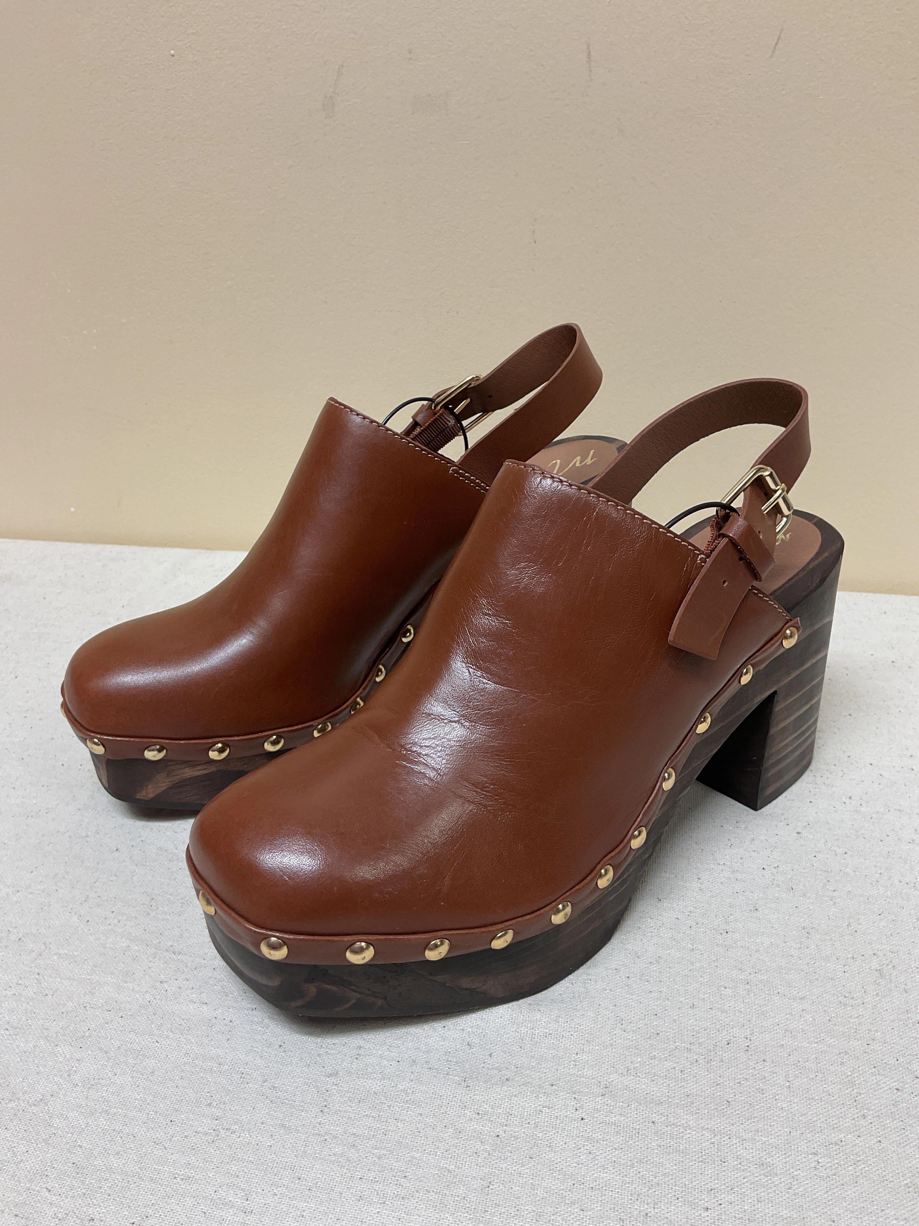 Shoes Heels Wedge By Matisse In Brown, Size:9