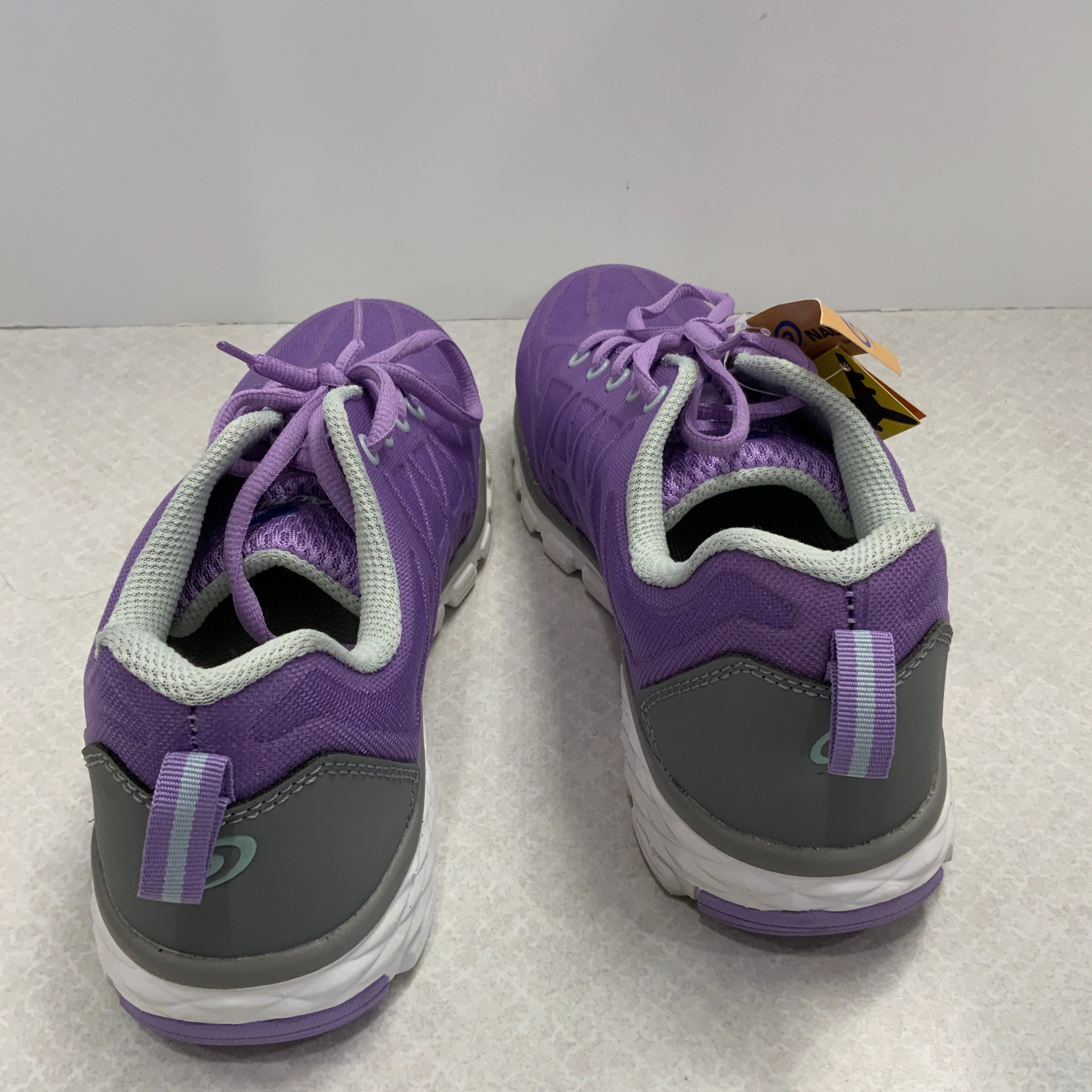 Shoes Hiking By Nautalis In Purple, Size: 8.5