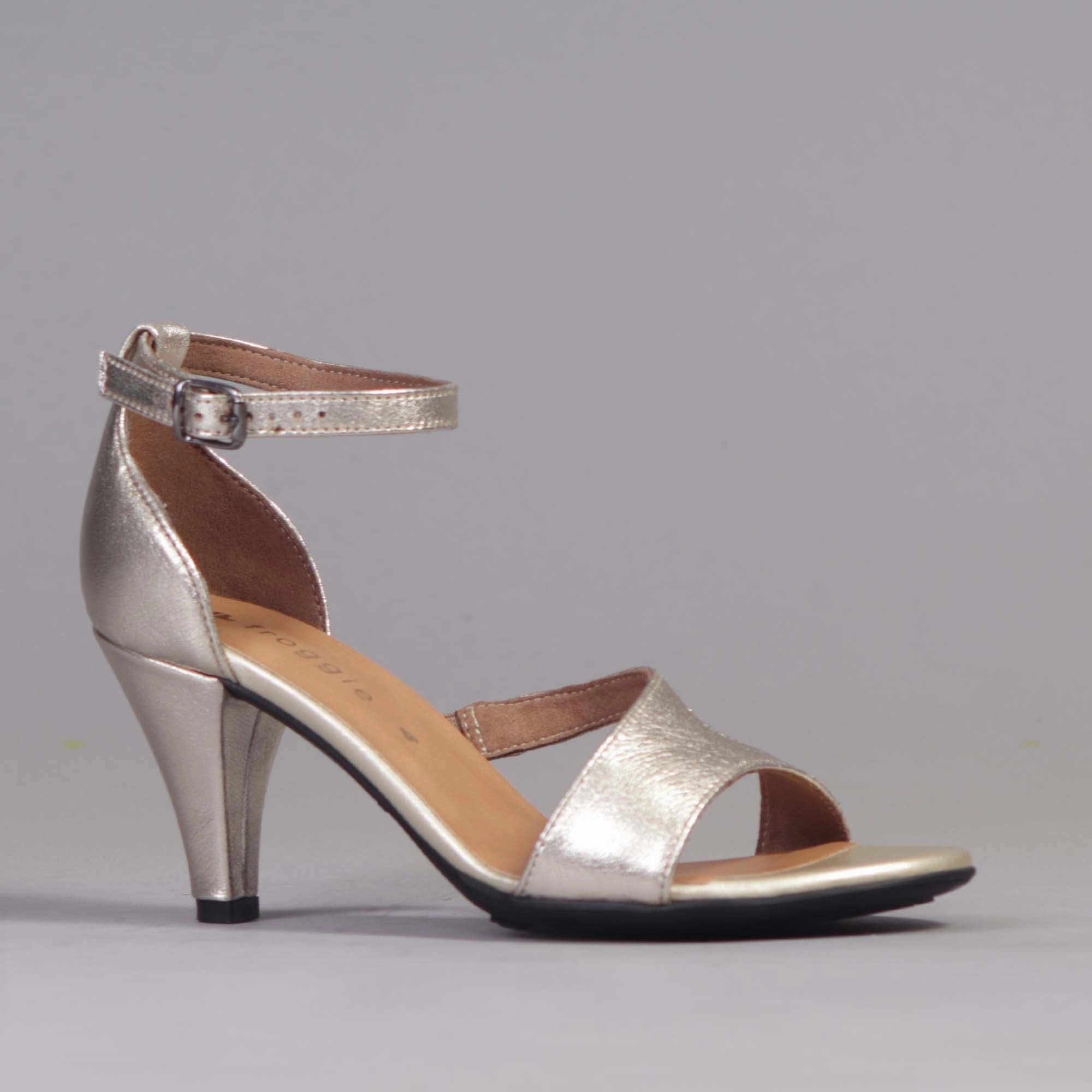 Strappy High Heel in Gold - 12566