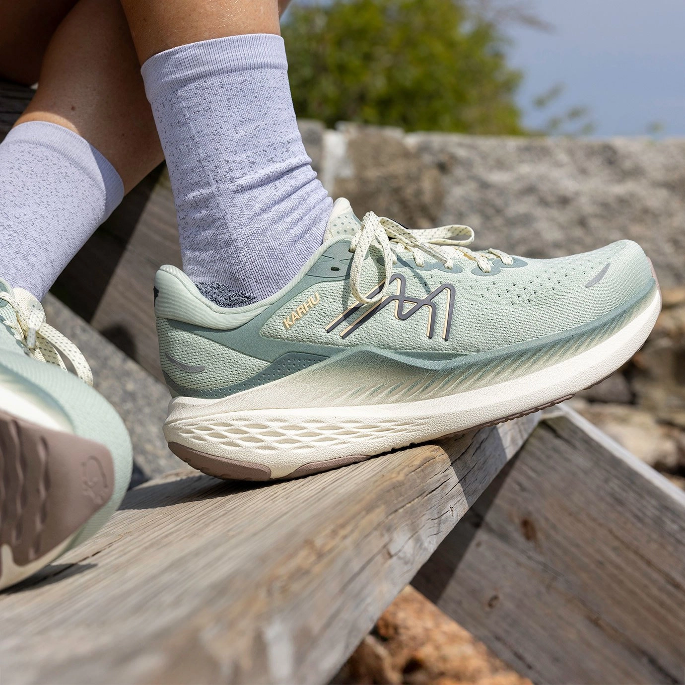 WOMEN'S MESTARI RUN 1.5 HIVO - SEA FOAM / EXCALIBUR