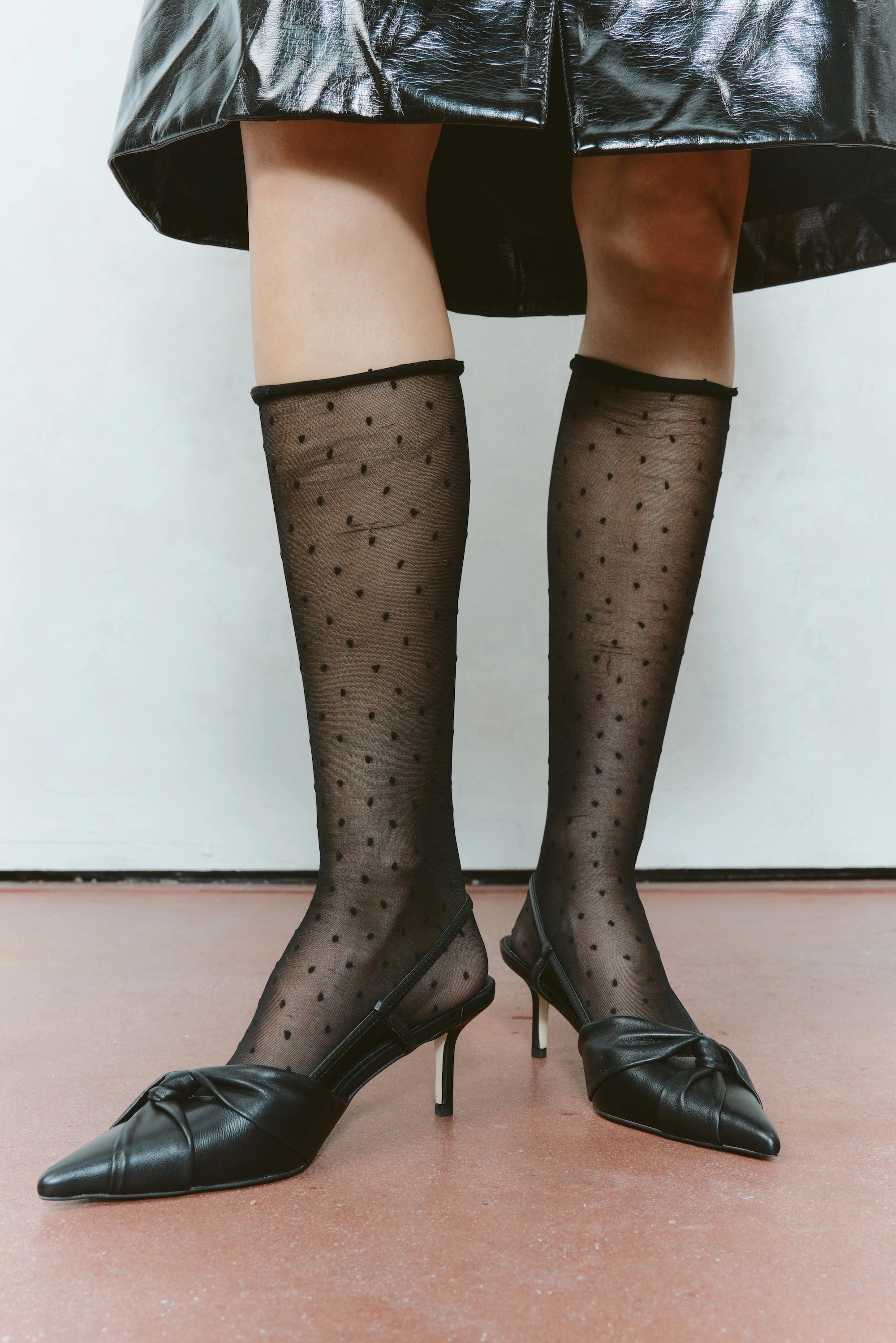 Yonder Slingback Kitten Heels - Black Leather